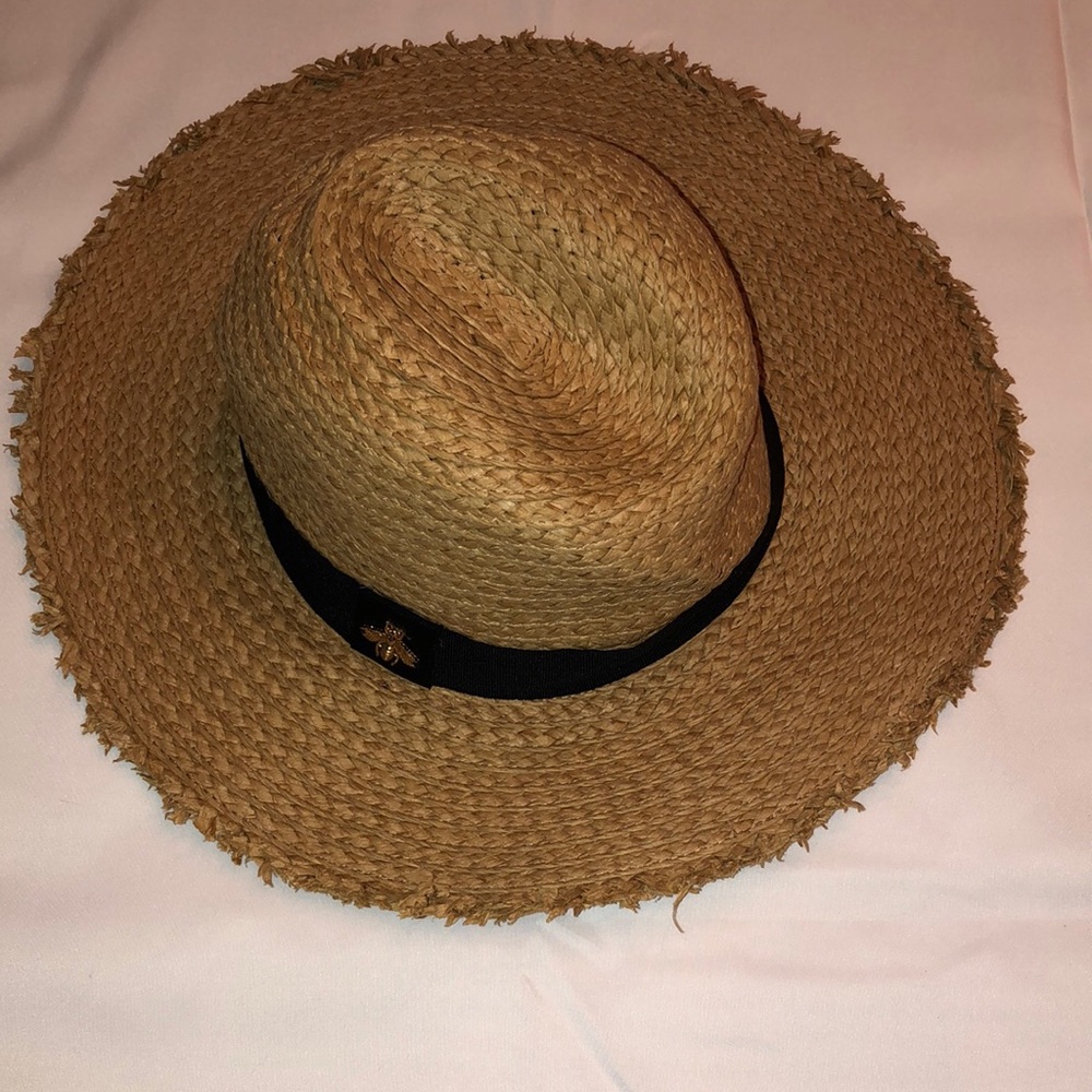 Vince Camuto straw Panama jack hat  never worn.